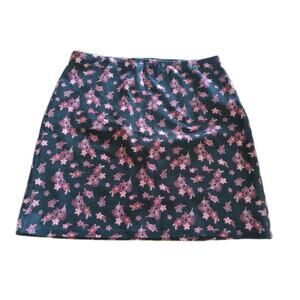 Women's Hollister Skirt Size Large Black Purple Floral Knit Pull On Elastic EUC
